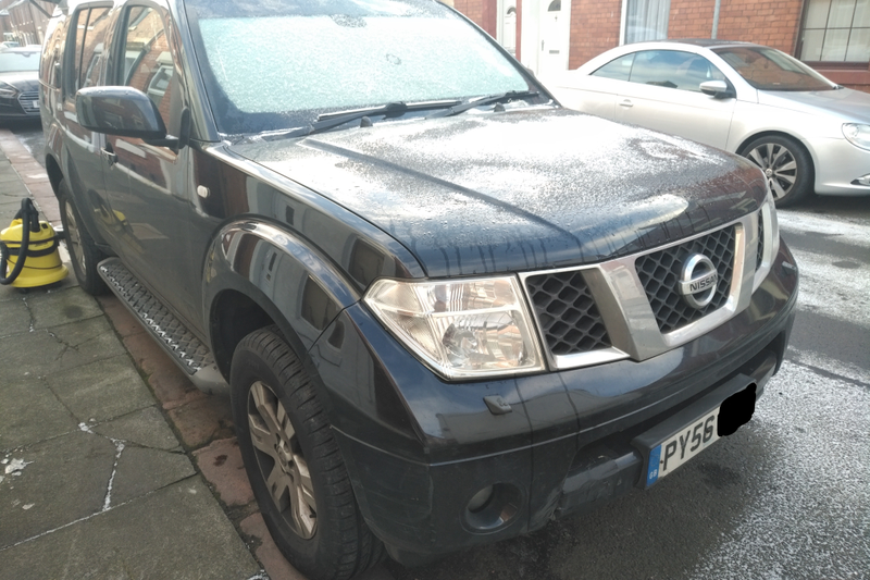 Illustration for article titled Neighbours 2006 Nissan Pathfinder cleanÂ